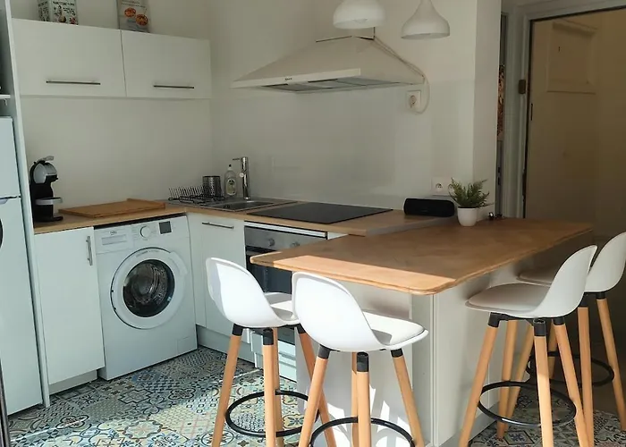 Confortable Avec Terrasse Proche Castillet Apartament *